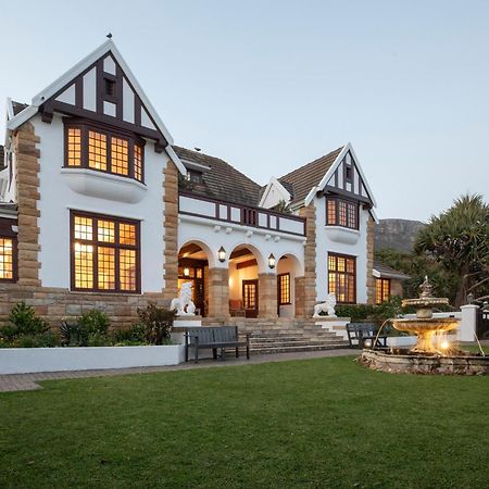 St James Guest Houses Kalk Bay Esterno foto