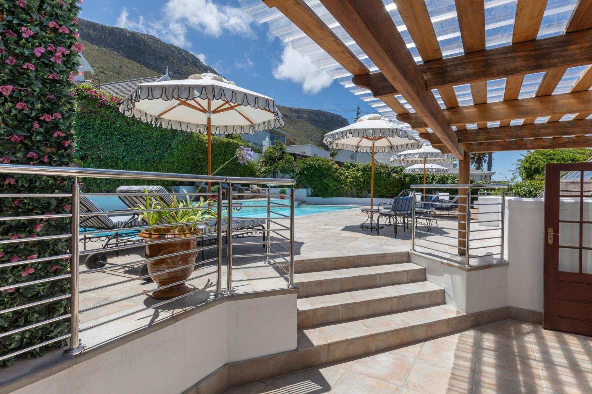 St James Guest Houses Kalk Bay Esterno foto