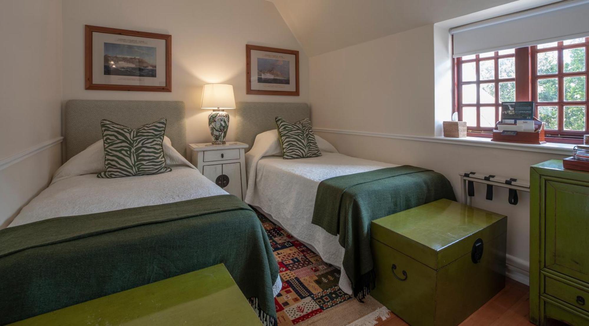St James Guest Houses Kalk Bay Esterno foto