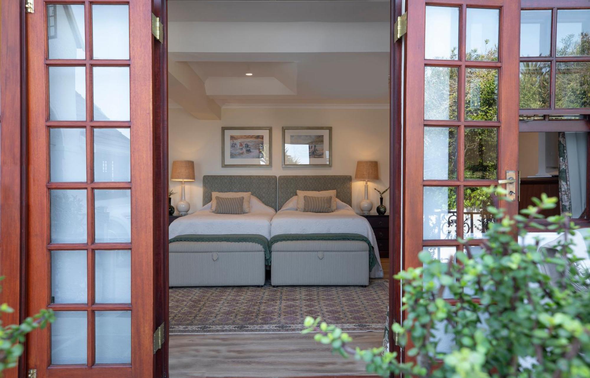St James Guest Houses Kalk Bay Esterno foto