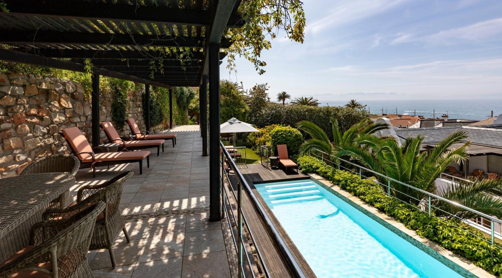 St James Guest Houses Kalk Bay Esterno foto